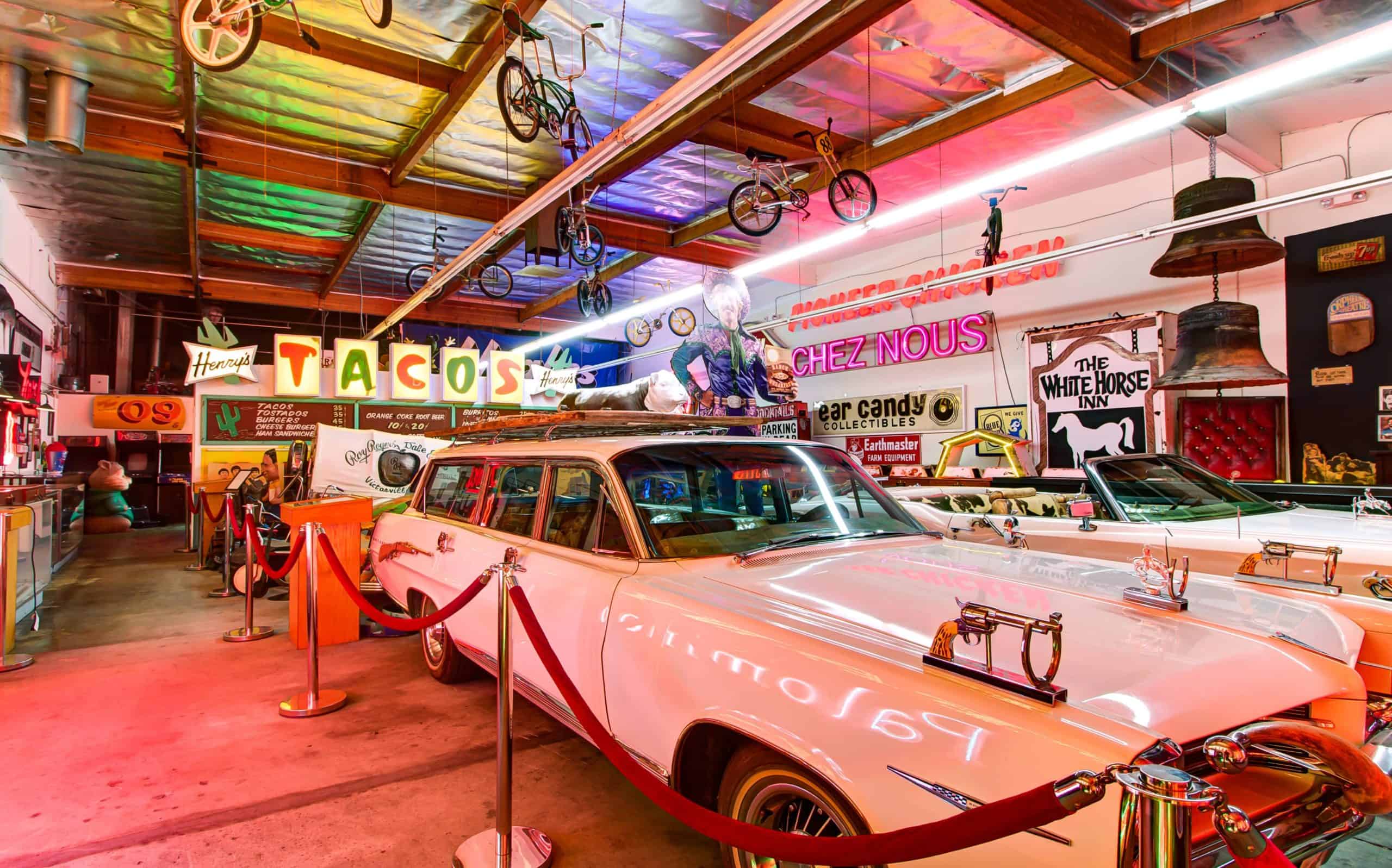 Vintage Cars, Neon Signs, and BMX Bikes — A Look Into the Valley’s Past | Peerspace