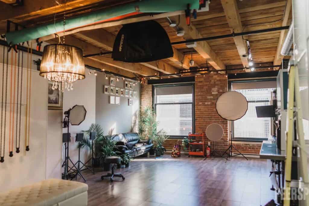 11 Fabulous Studio Photoshoot Ideas in Vancouver | Peerspace