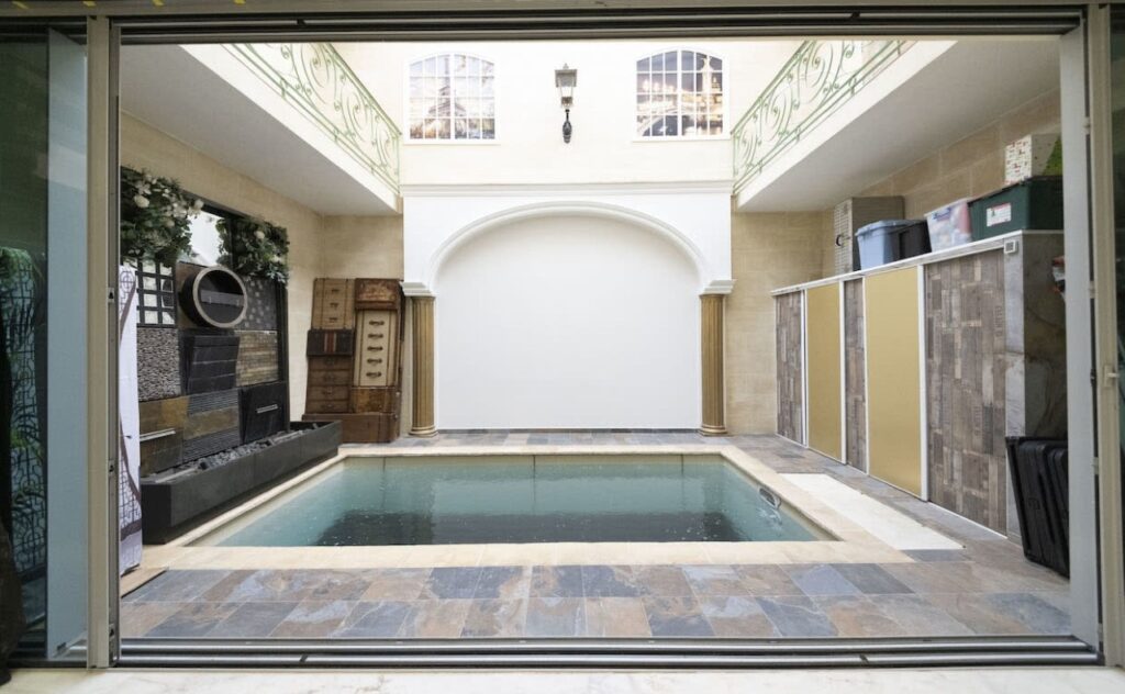 Loft avec piscine