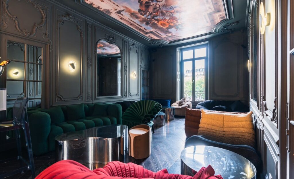 Restaurant Bar/Lounge