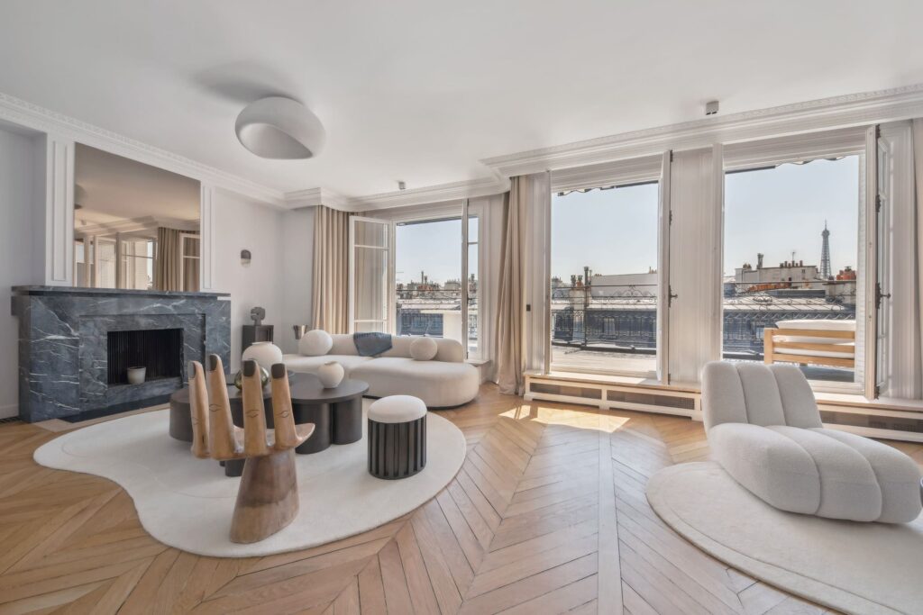 luxueux appartement parisien avec vue tour eiffel