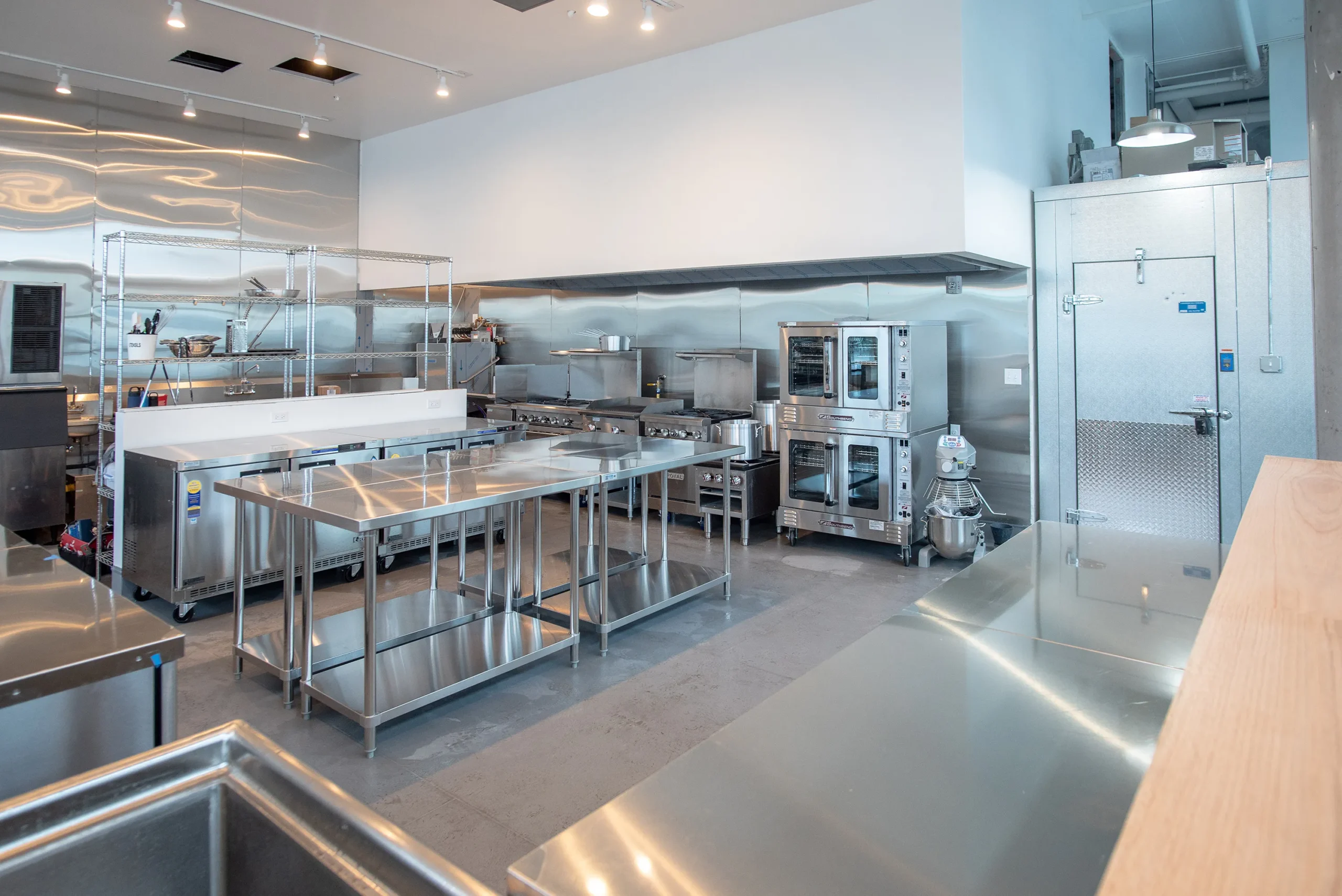 Location de cuisine professionnelle à l’heure : pour quels projets et à quel prix | Peerspace