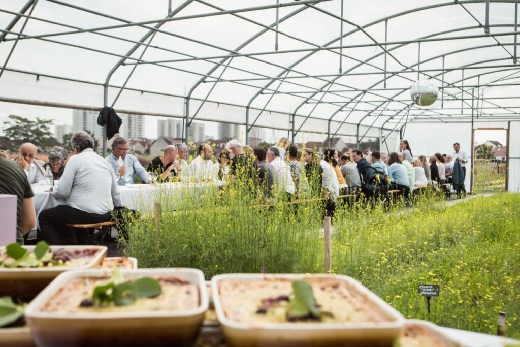 lieu urbain, ferme urbaine, permaculture, serre