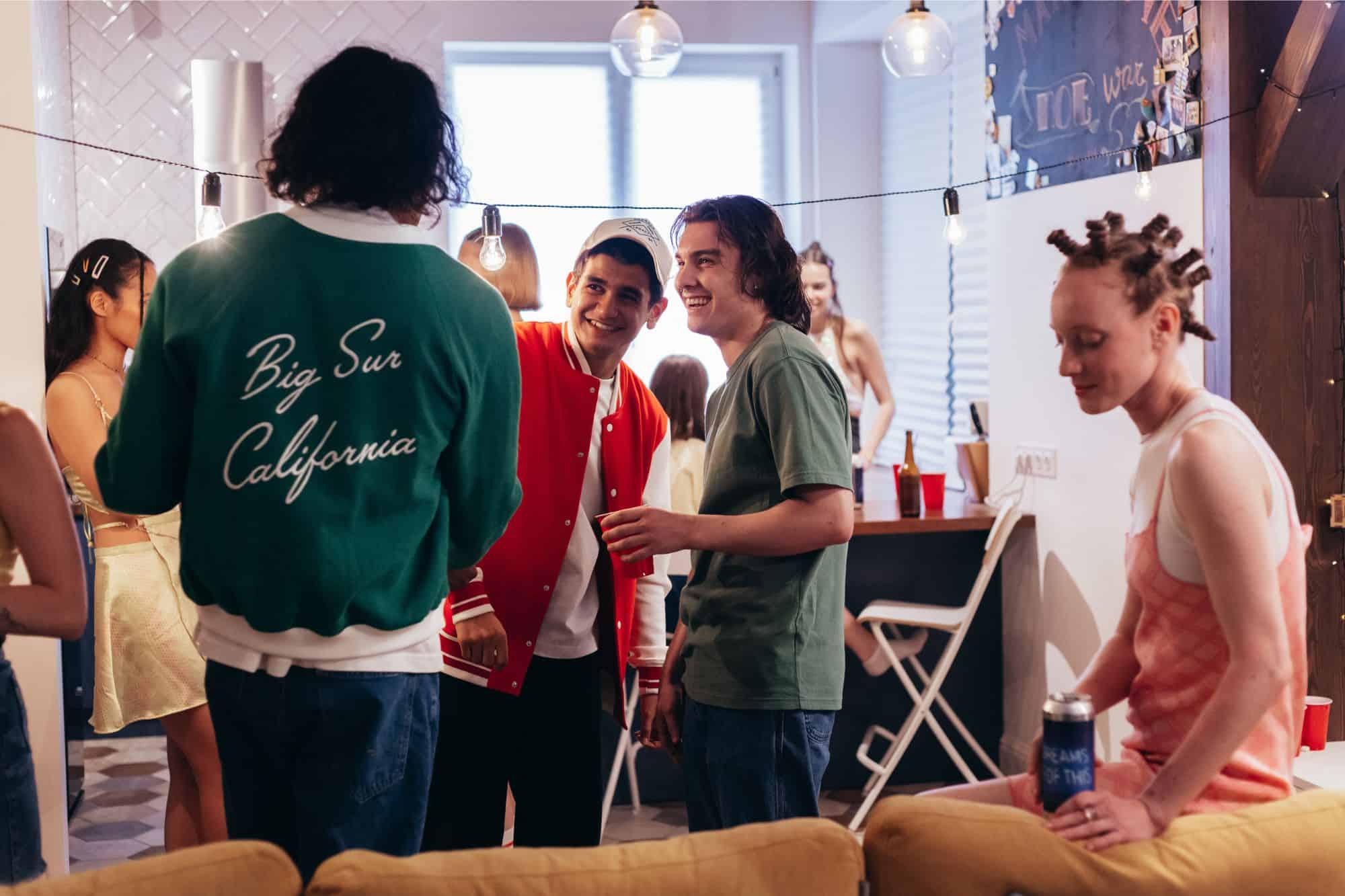 Soirée à thème années 90 : l’idée qui fait danser tout le monde | Peerspace