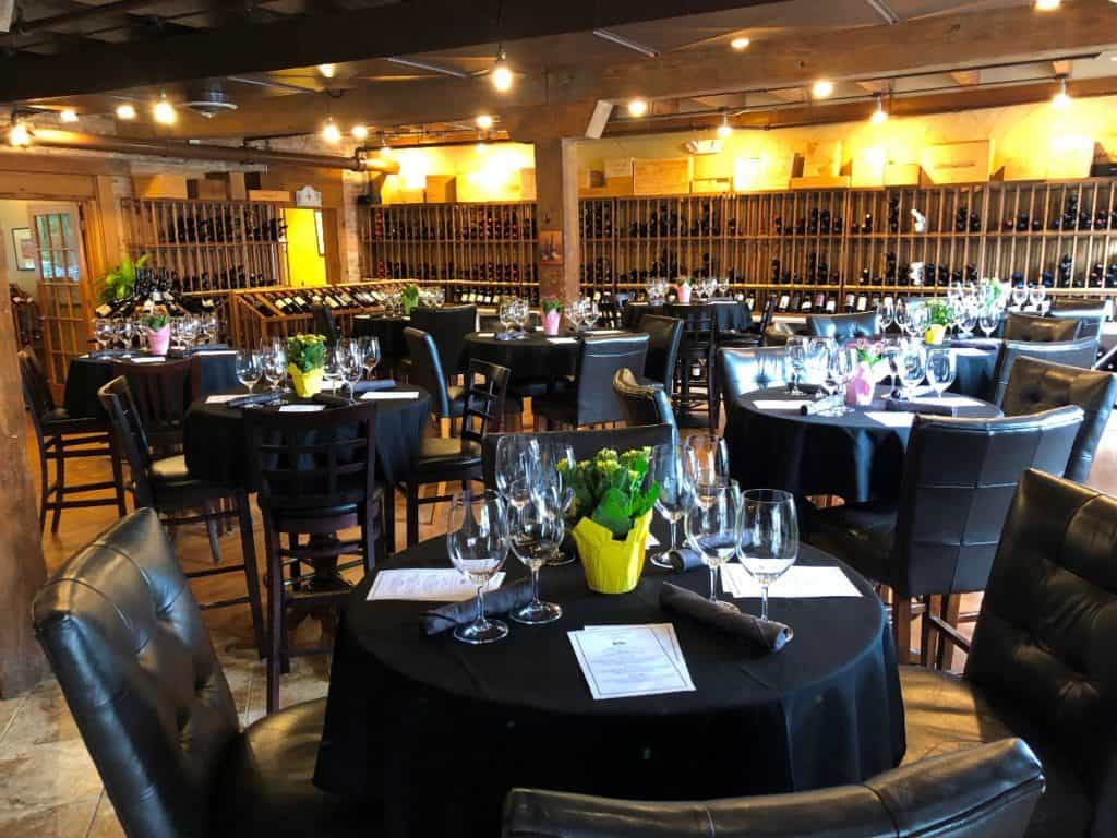 wedding venues for 100 guests chicago