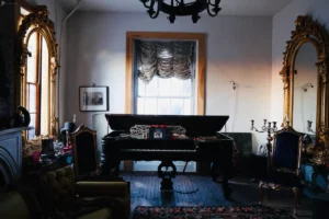 Where Was “Dark Shadows” Filmed? | Peerspace
