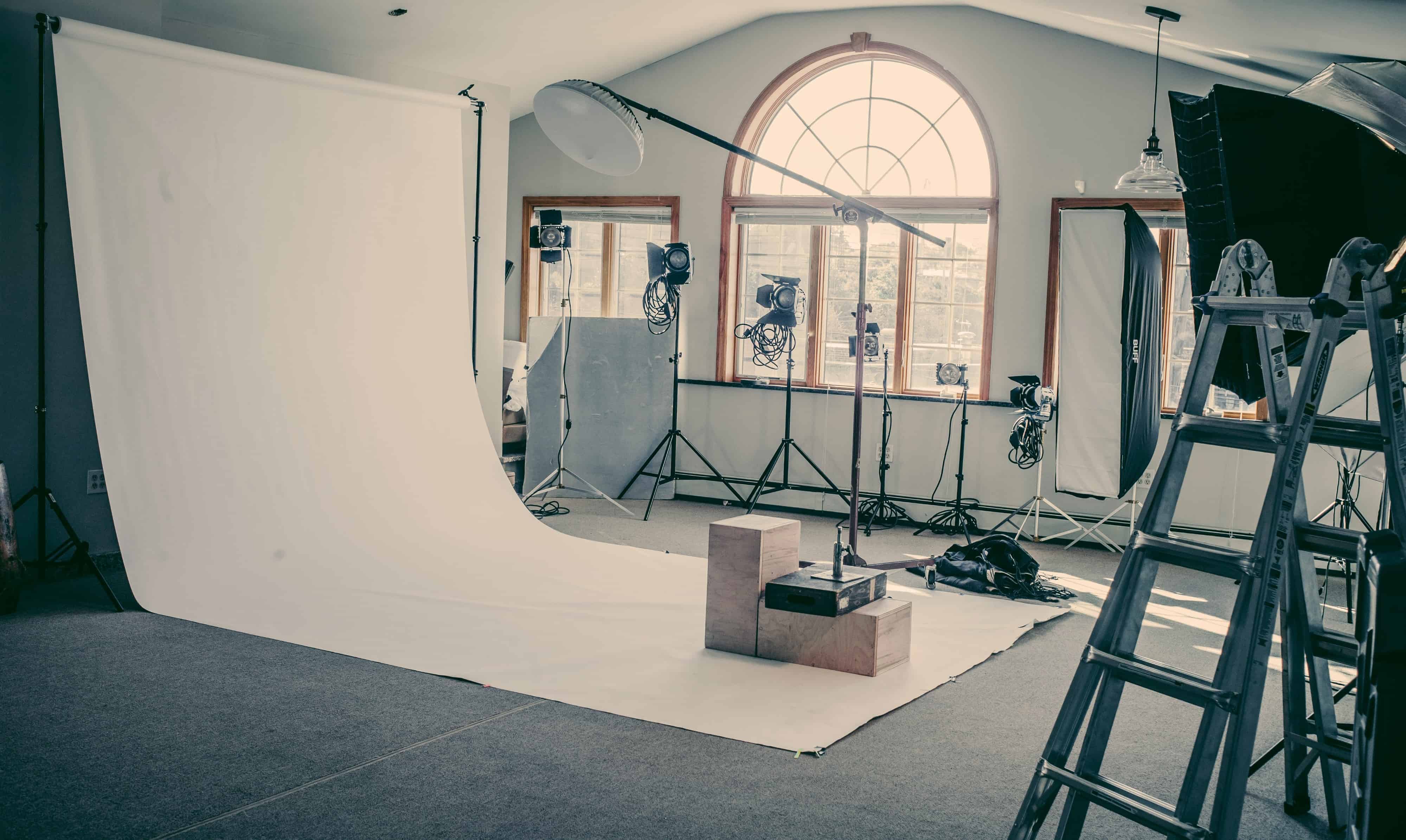 how to create warm lighting photography