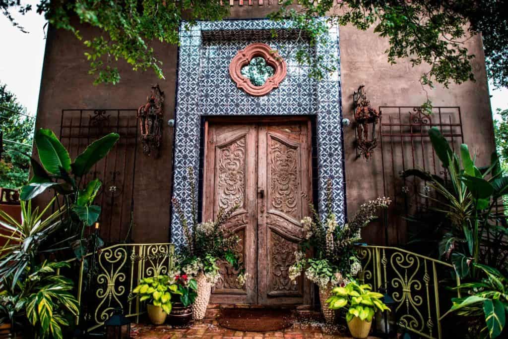 9 Best Fashion Photoshoot Ideas in Austin | Peerspace