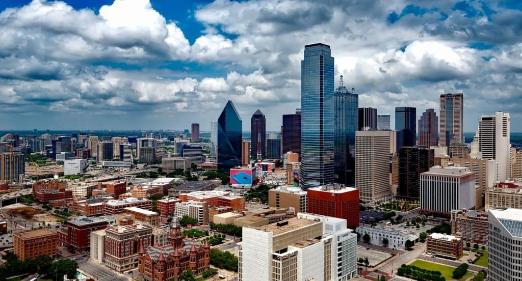 8 Best Places to Find Camera Equipment Rentals in Dallas (2025) | Peerspace