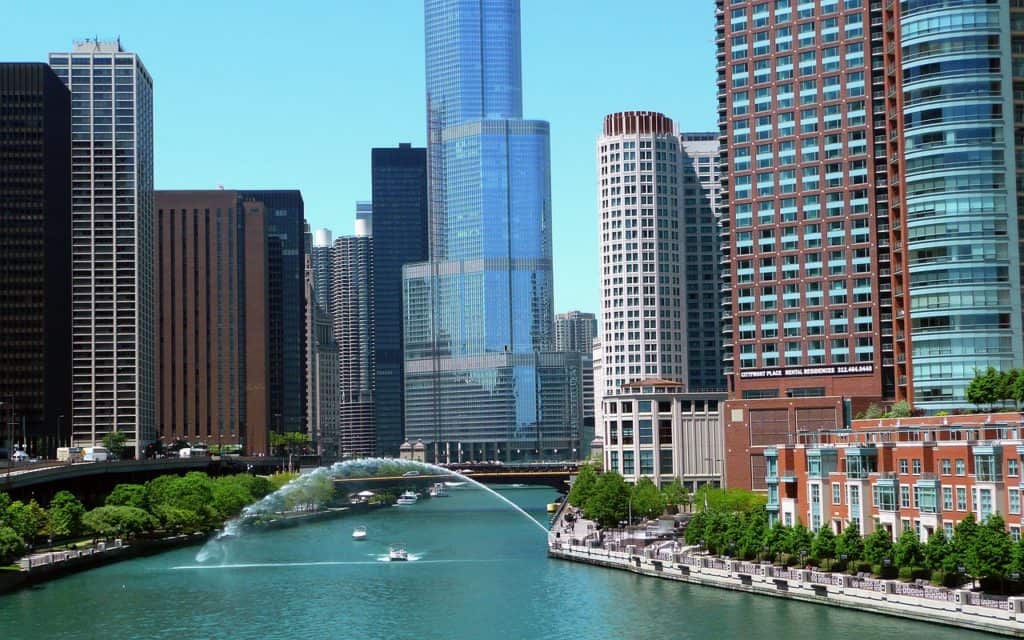 chicago river downtown