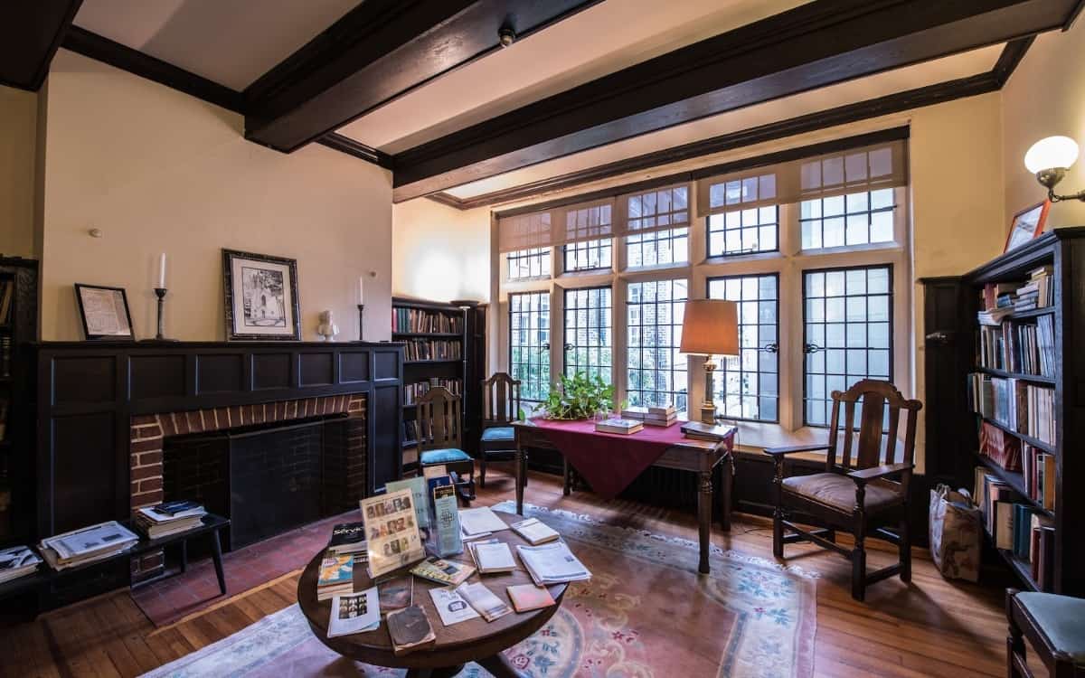 library washington dc rental