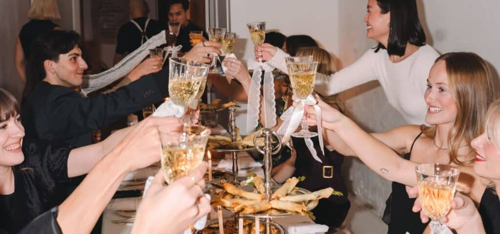 Peerspace Announces a New Partnership with Booking.com | Peerspace