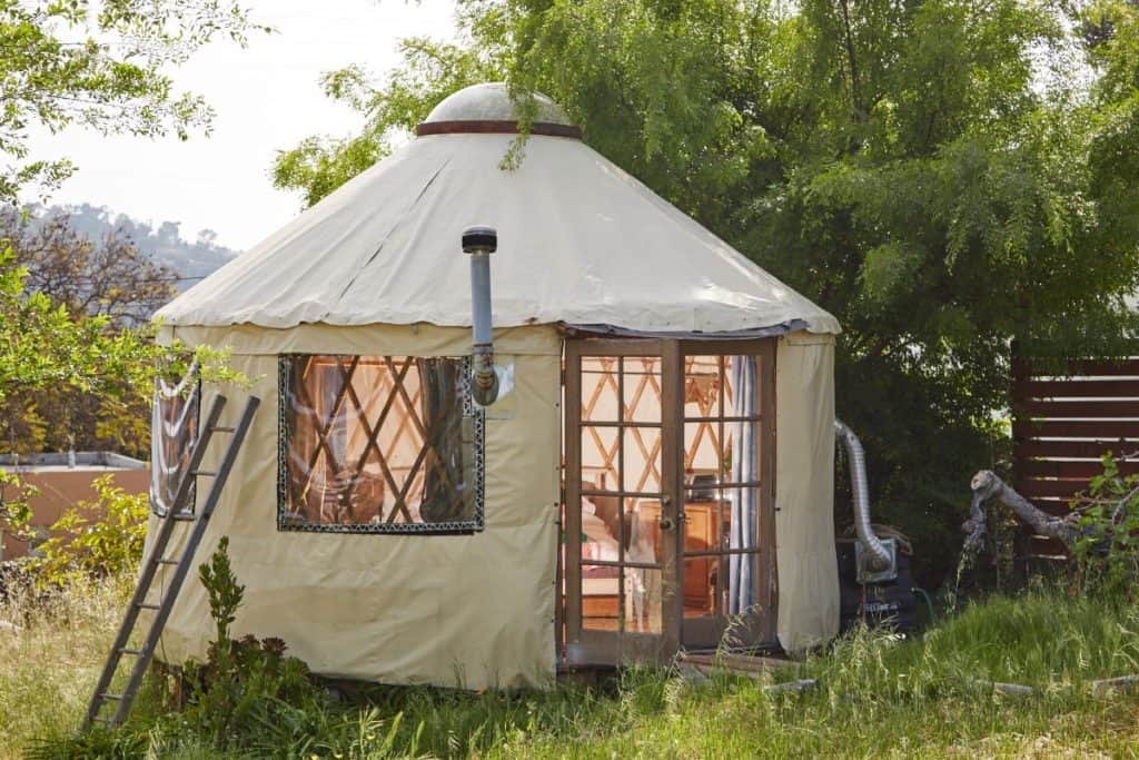 Cazador Ranch - Yurt Farmhouse Barn los angeles rental