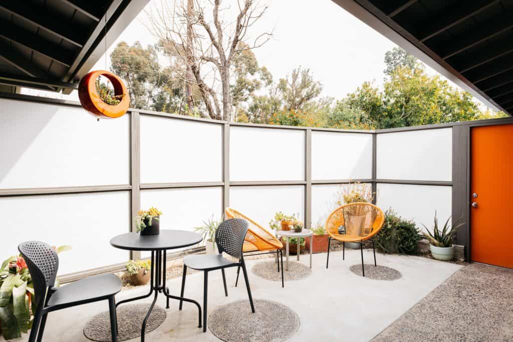 Chic Mid Century Modern Spacious Home Furnished los angeles rental