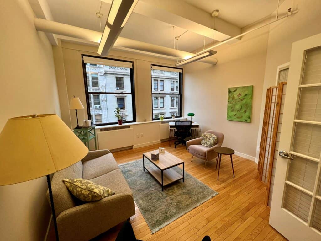 Comfortable and cozy therapy office space in New York City