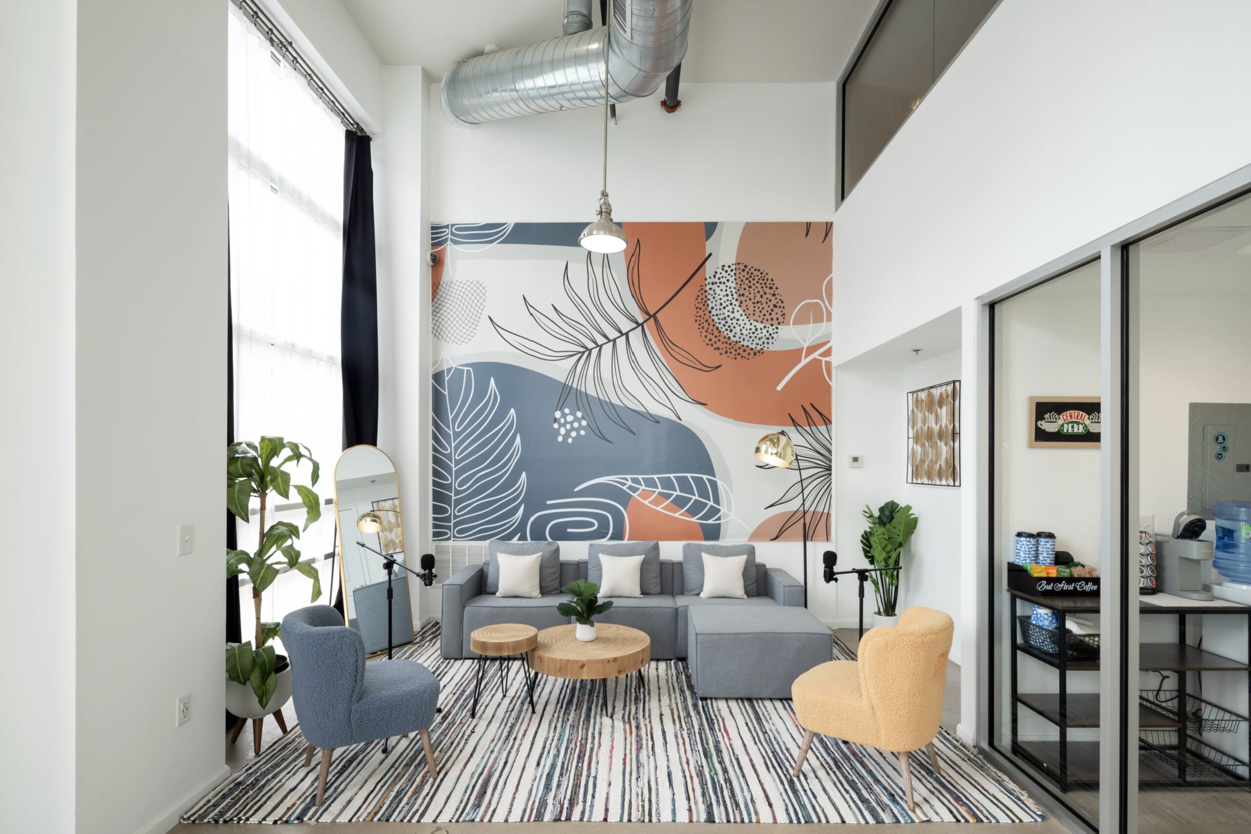 Creator's Co-Working, Photo, and Podcast Space in Newark, New Jersey