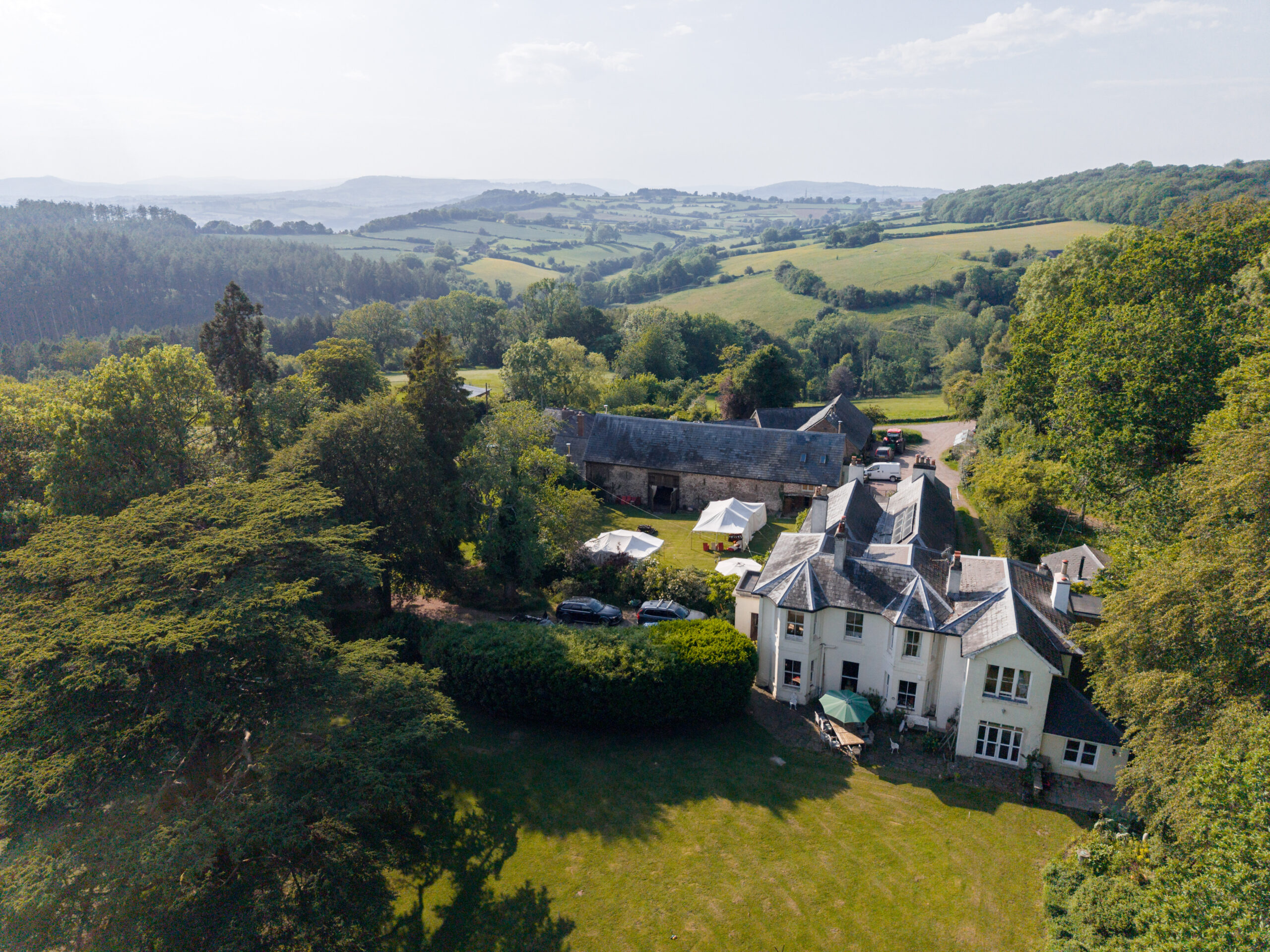 Wow Space: The Fairytale English Estate That’s Been Hosting Love Stories for a Century | Peerspace