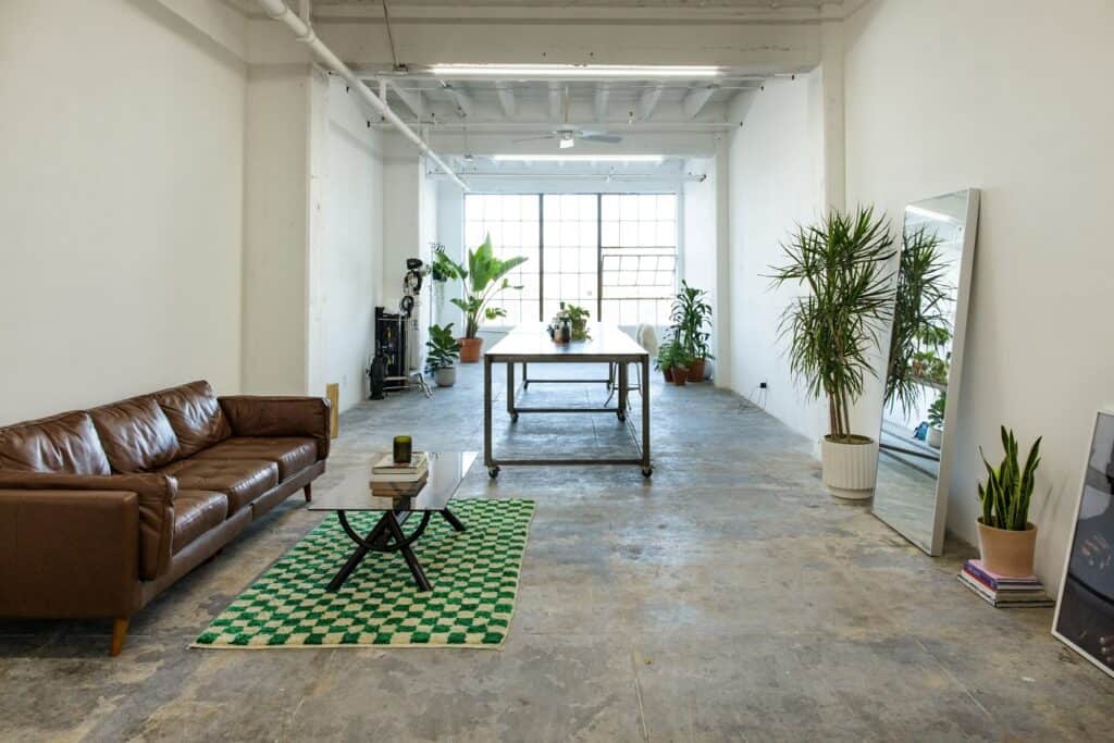 DTLA Studio with Natural Lighting + Huge Window los angeles rental