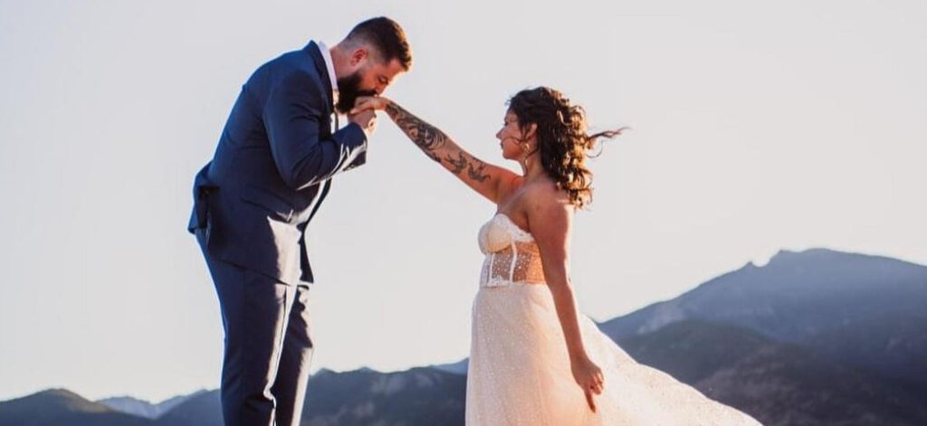 The 9 Best Elopement Photographers in Destin | Peerspace