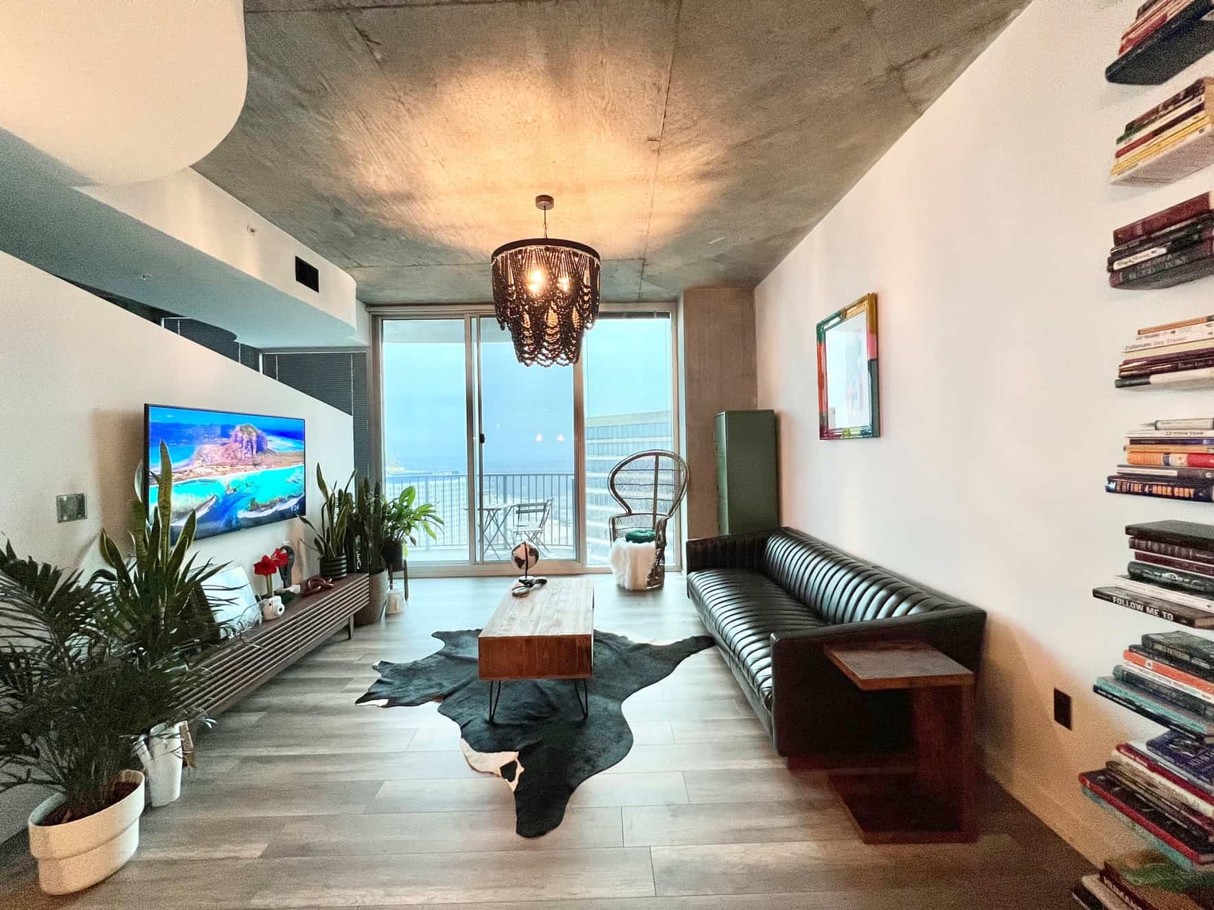 Here’s How and Where to Rent an Apartment for a Day (2024) Peerspace