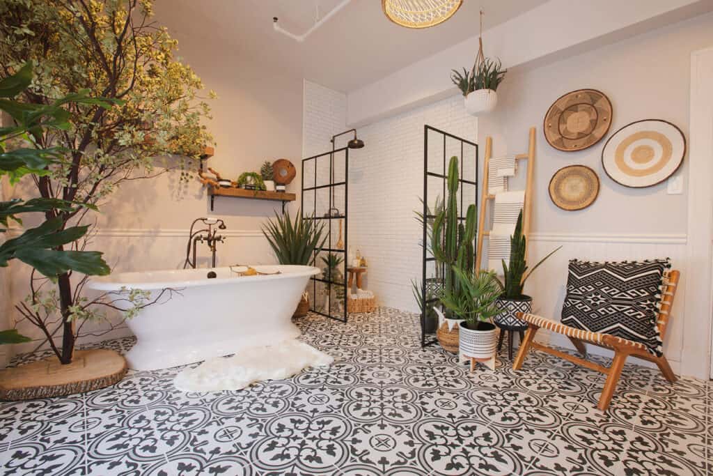 Downtown Farmhouse Bohemian Bathroom with Bathtub los angeles rental