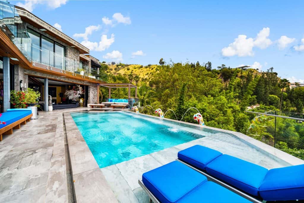 Forever Views,Modern and Artistic hollywood hills los angeles rental