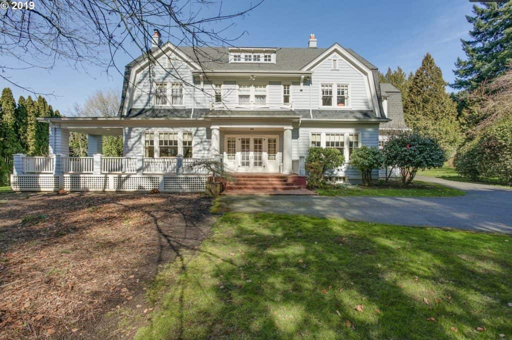 Historic 1912 Dutch Colonial Revival Mansion portland rental