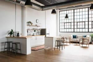 12 Gorgeous Indoor Photoshoot Locations in Cleveland (2025) | Peerspace