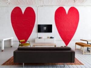 12 Romantic Valentine Room Decoration Ideas for Your Sweetheart | Peerspace