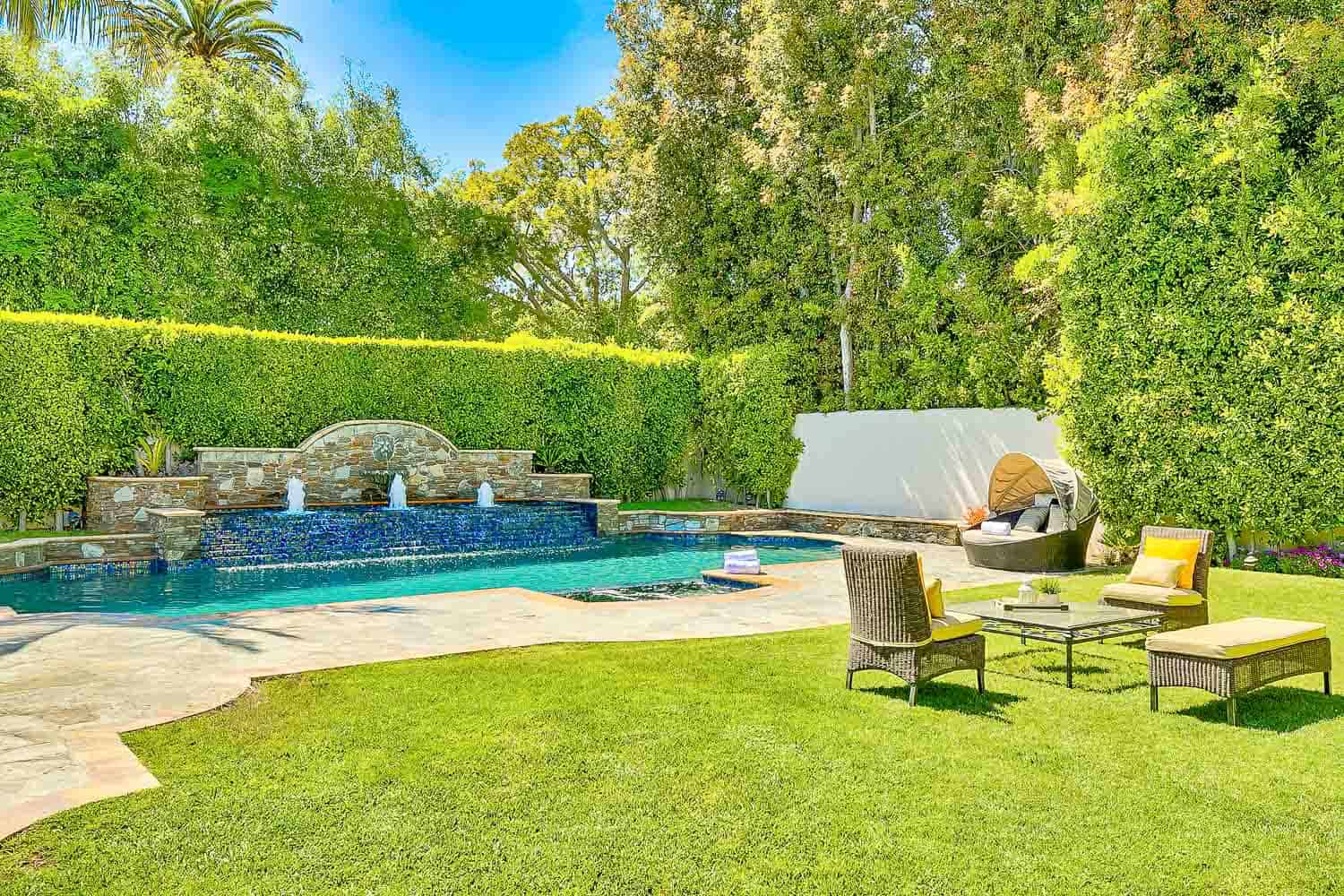 What's Like an Airbnb for Event Spaces? Peerspace