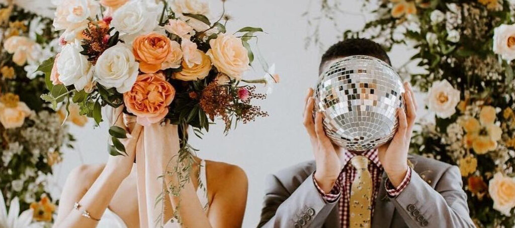 The 9 Best Elopement Photographers in Milwaukee | Peerspace