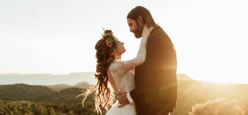 The 9 Best Elopement Photographers in Minneapolis | Peerspace