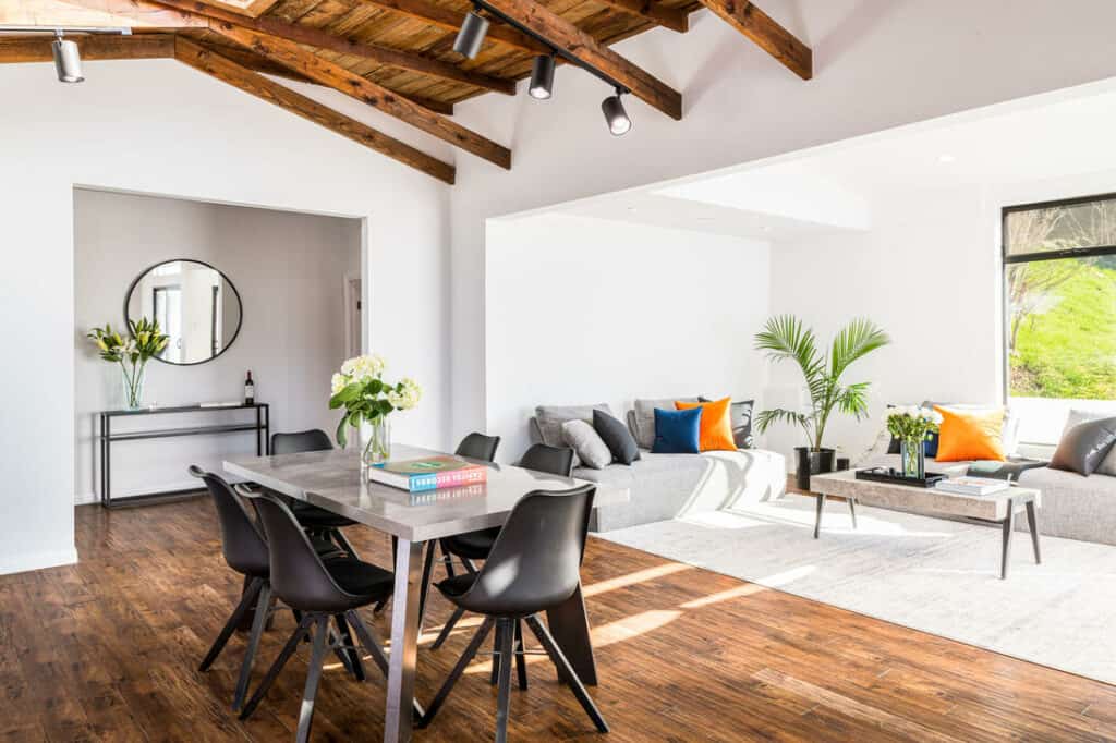 New York loft style meets Los Angeles rental