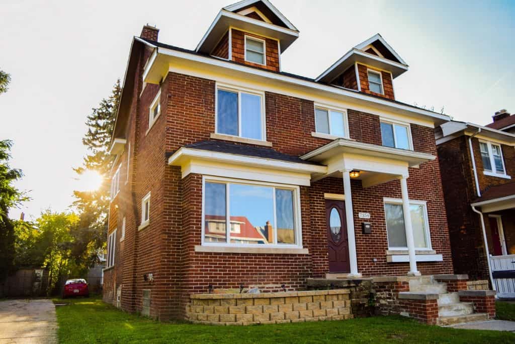 Rent A Mansion in Detroit