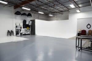 8 Best Places to Find Camera Equipment Rentals in Houston (2025) | Peerspace