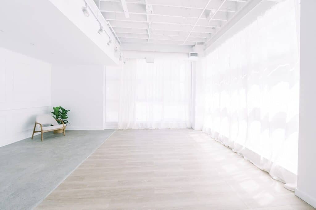 Open Concept Creative Space with Ample Natural Light toronto rental