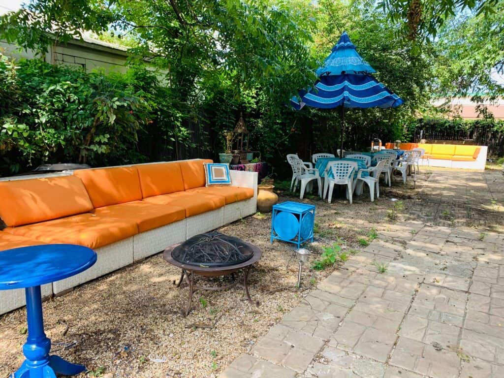 charming Outdoor Garden Patio