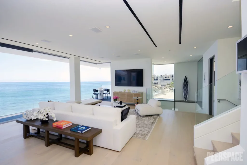 Prime Oceanfront Malibu Beach House