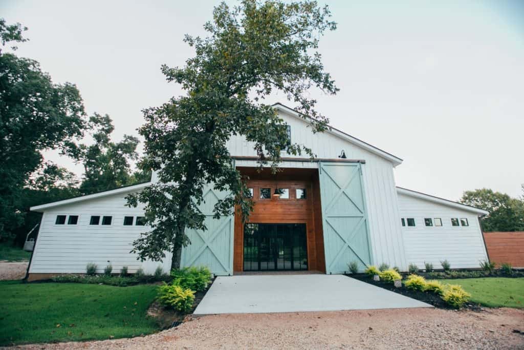 Quiet space near the city contemporary 200 yr old barn houston rental