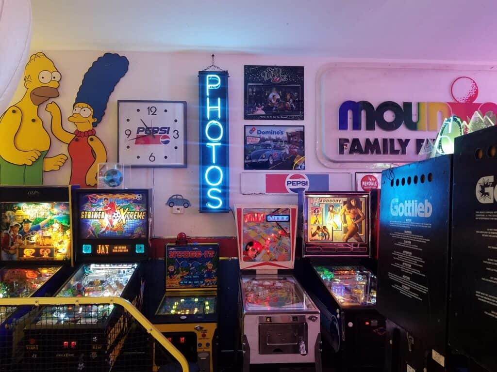 Retro Arcade With 40+ games atlanta rental