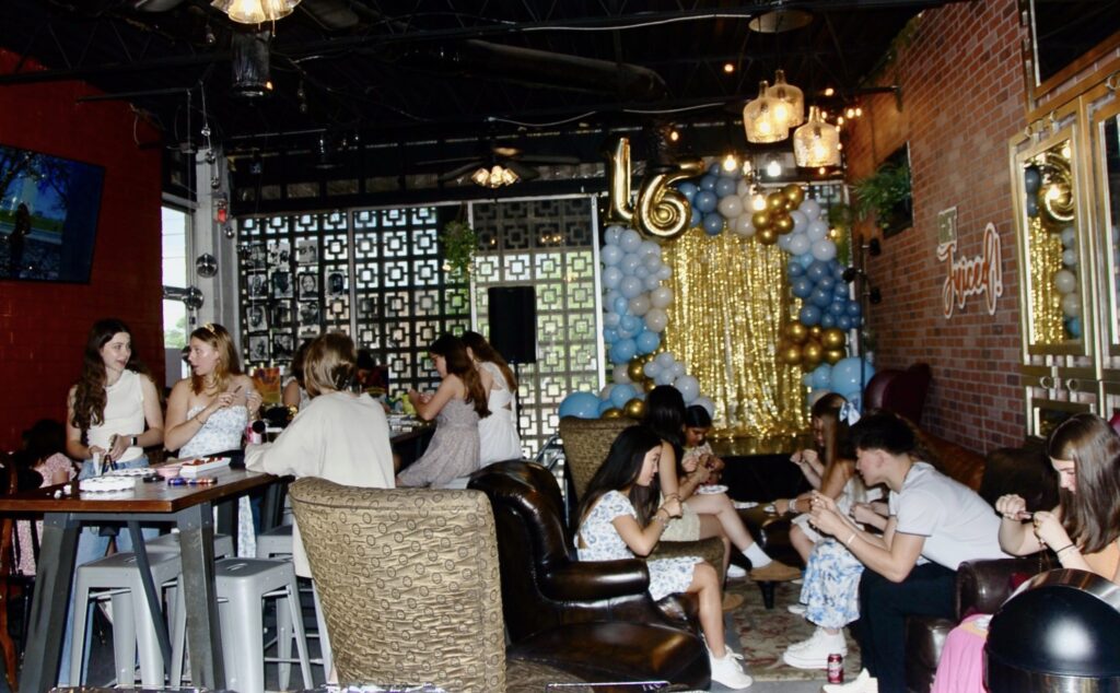10 Epic Birthday Party Ideas for Teens (2025) | Peerspace