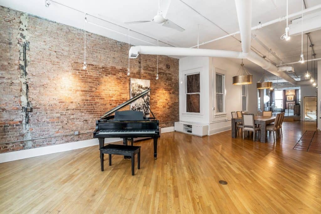 SoHo-style loft in historic South Downtown Atlanta rental 