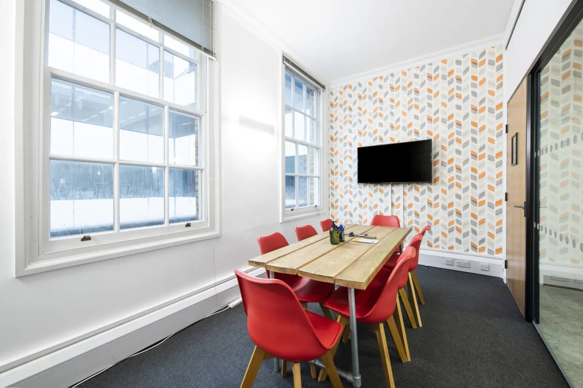 Rent A Coworking Space in London Bridge