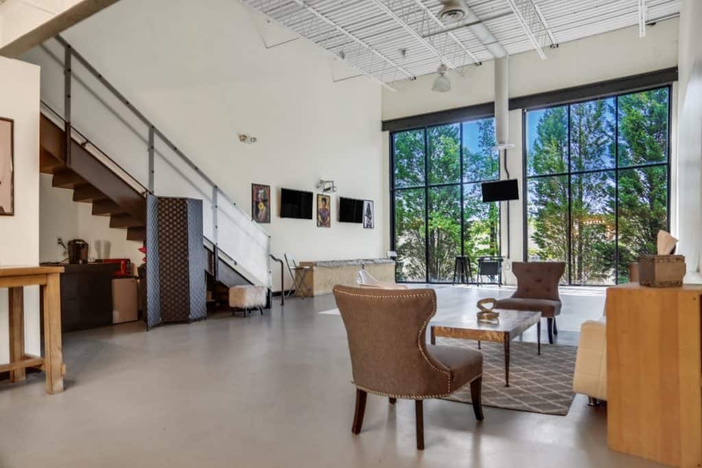 Spacious Midtown Loft with Photography studio atlanta rental