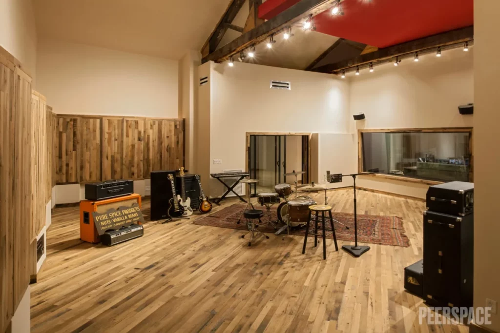 Spice House Sound
Philadelphia Modern Professional Recording Studio