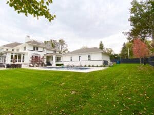 Here’s Where to Rent a Mansion in Illinois | Peerspace