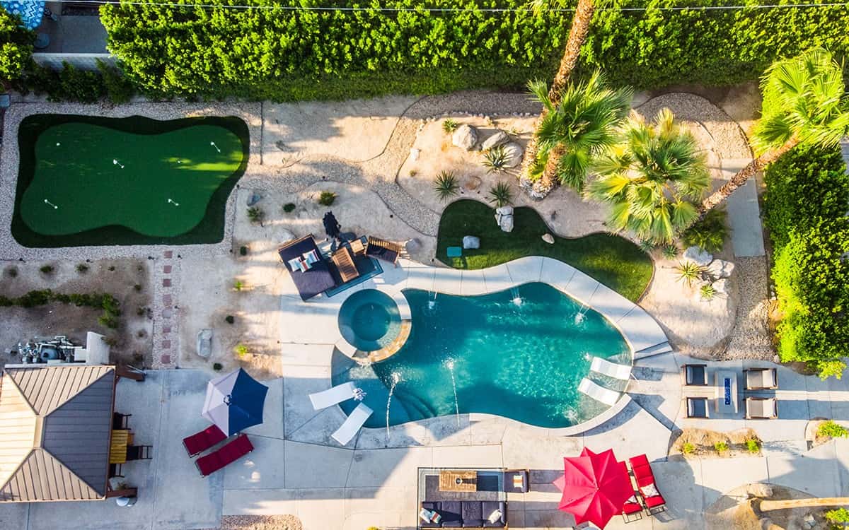 12 Pool Party Ideas That'll Make a Splash - Peerspace