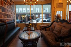 12 Cozy Fall Family Photo Ideas (2025) | Peerspace