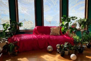 11 Creative 21st Birthday Decoration Ideas (2025) | Peerspace