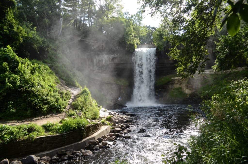minnehaha falls minneapolis